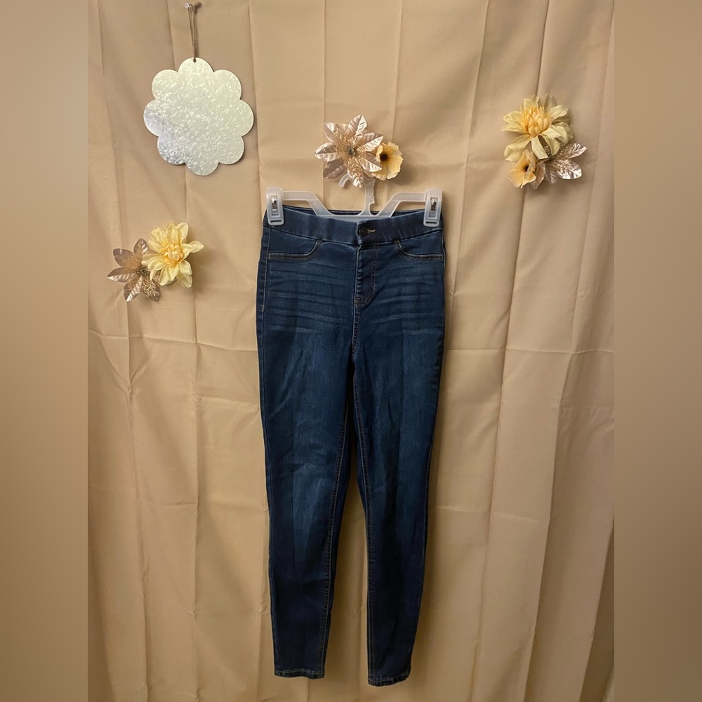 No Boundaries Super Skinny Jeans